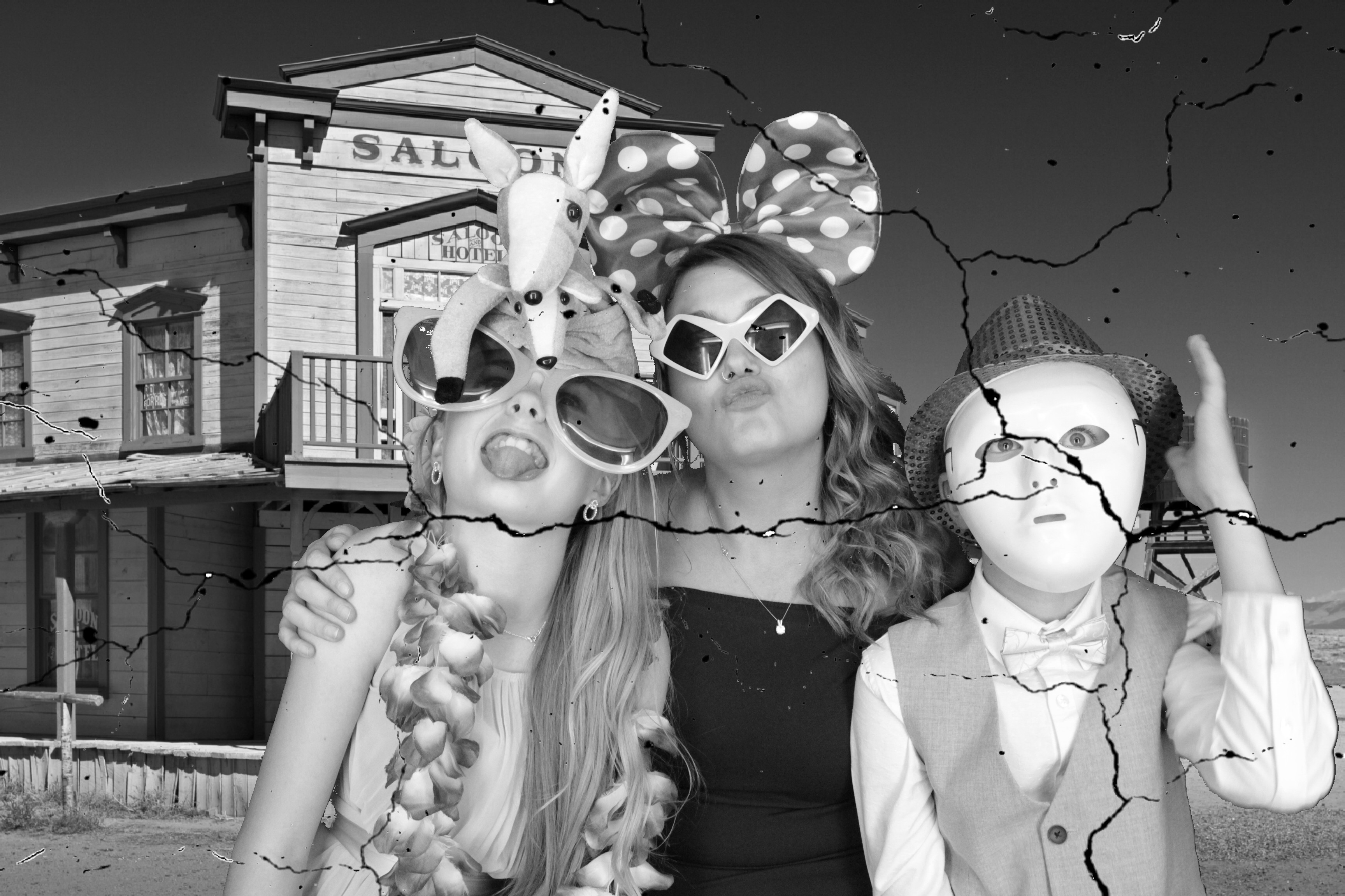 Katie and Jons Wedding | View more photos from the event at gallery.myphotoboothexperience.co.uk/u/MyPhotoBoothExperienceLtd/Katie-and-Jons-Wedding